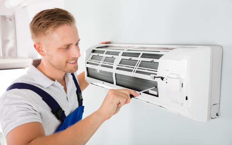 AC Repairing Service in Delhi 